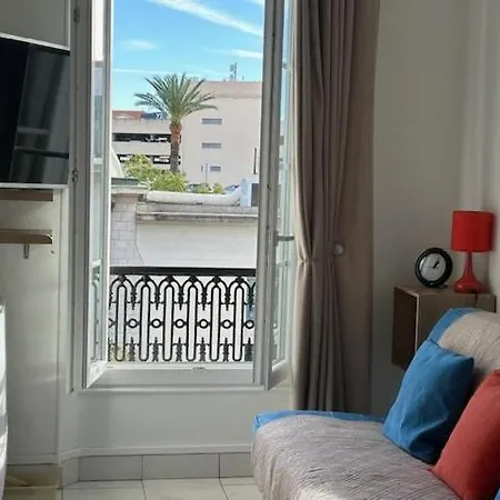 W Parking, Close To Film Festival Palace * Cannes